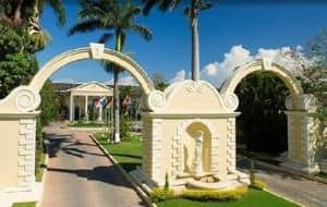 Sandals Royal Caribbean Private Transfer From Montego Bay Airport