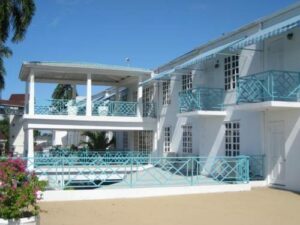 montego-bay-airport-transfer-to-the-gloucestershire-hotel