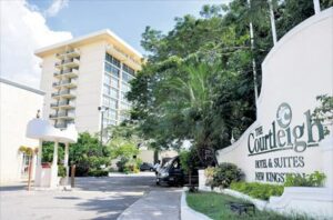 Kingston Airport Transfers to Courtleigh Hotel and Suites