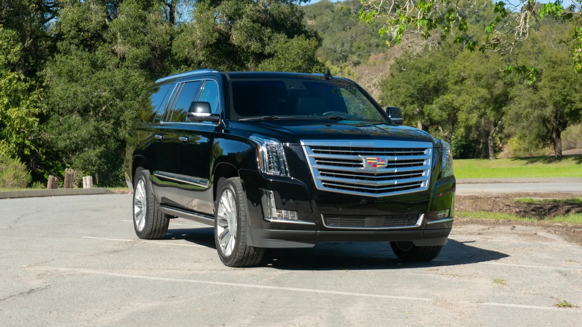 Cadillac Escalade Kingston Airport Transfers