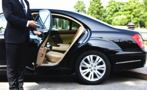 private-executive-car-from-kingston-airport-to-kingston-hilton-hotel