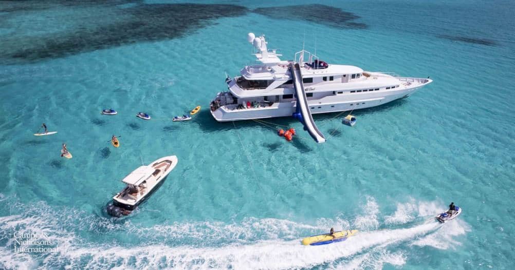renting a yacht in jamaica