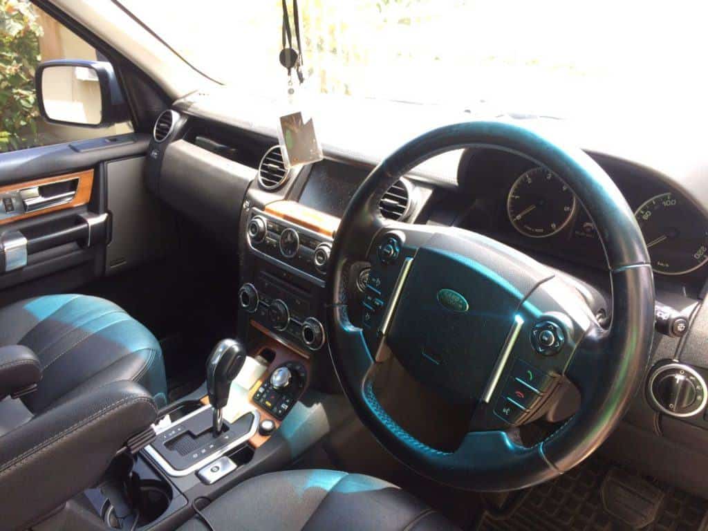 Land Rover VIP Luxury Transfers - Jamaica Get Away Travels