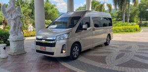 2020 Hiace Luxury Van Seats 14 people
