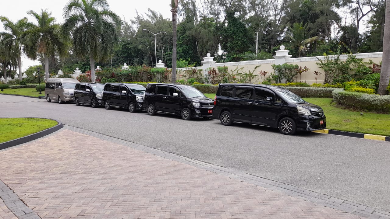 Royalton CHIC Jamaica Paradise Cove Airport Transfer
